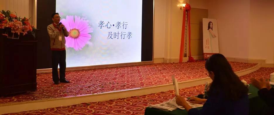 聚勢奮進(jìn)，共創(chuàng)新時(shí)代｜亮閣門窗家庭文化系列報(bào)道之——點(diǎn)亮幸福人生！